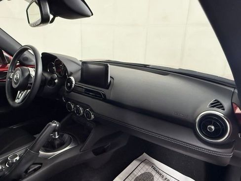 Used 2021 MAZDA MX-5 Miata Grand Touring image 25