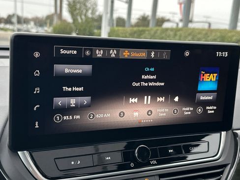 New 2025 Nissan Altima 2.5 SR image 17