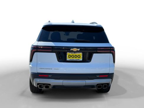 Used 2025 Chevrolet Traverse LT AWD/4WD image 4