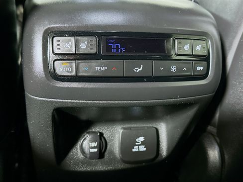 Used 2020 Hyundai Palisade Limited image 25