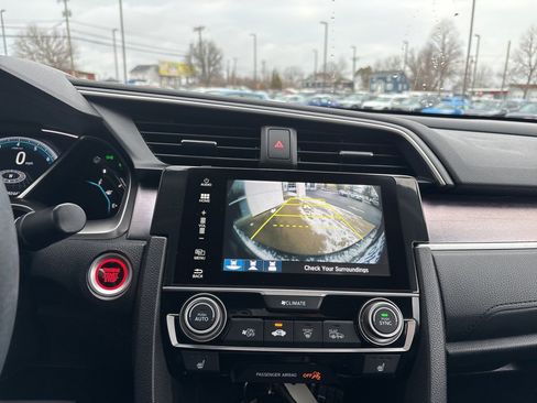 Used 2017 Honda Civic Touring image 20