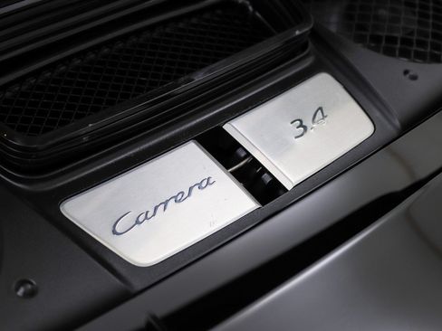 Used 2015 Porsche 911 Carrera image 28