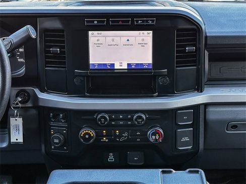 Used 2023 Ford F250 XL w/ FX4 Off-Road Package image 27