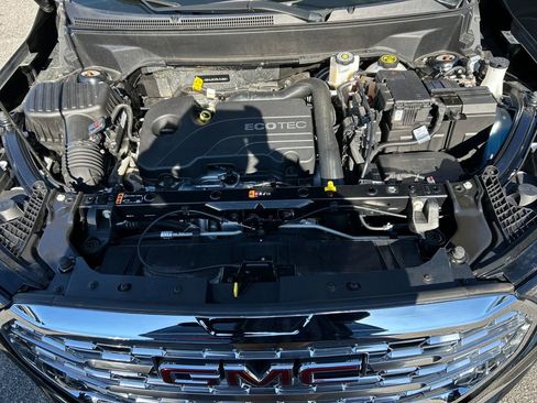 Used 2022 GMC Terrain Denali w/ Black Diamond Edition image 24