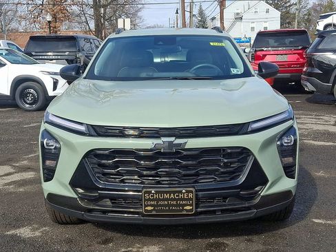 Used 2025 Chevrolet Trax ACTIV w/ Driver Confidence Package image 3