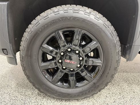 Used 2026 GMC Sierra 2500 AT4 AWD/4WD image 29