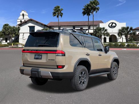 Certified 2026 Lexus GX 550 image 2