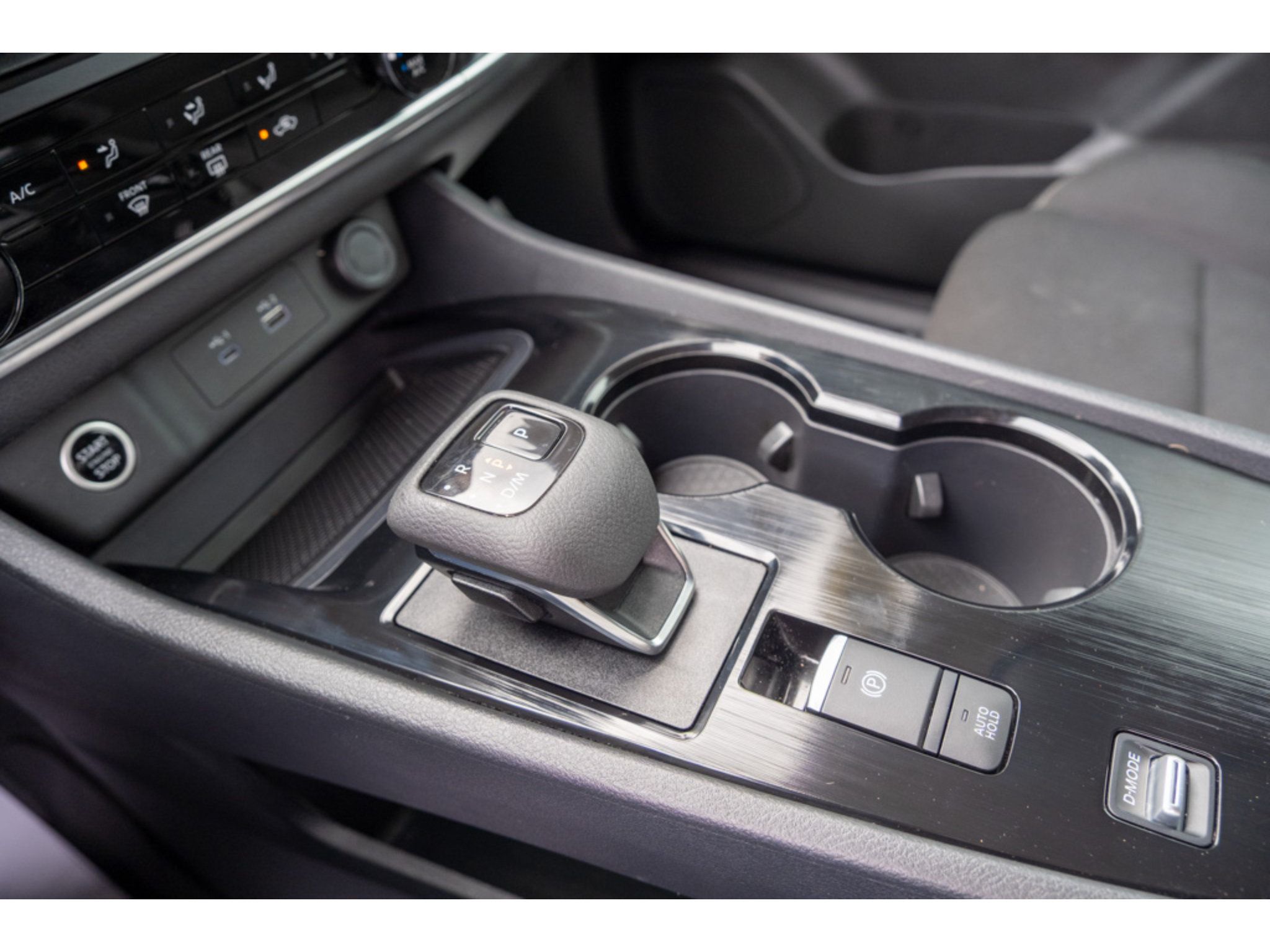 Used 2023 Nissan Rogue S FWD image 24