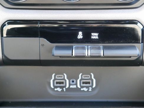 Used 2023 RAM 1500 Big Horn image 19