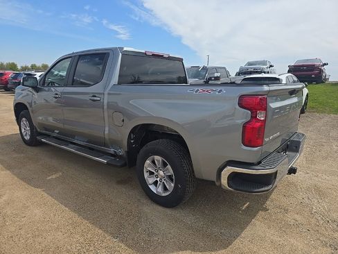 Used 2026 Chevrolet Silverado 1500 LT AWD/4WD image 7