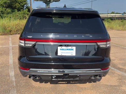 Used 2022 Lincoln Aviator Reserve w/ Elements Package Plus AWD/4WD image 5