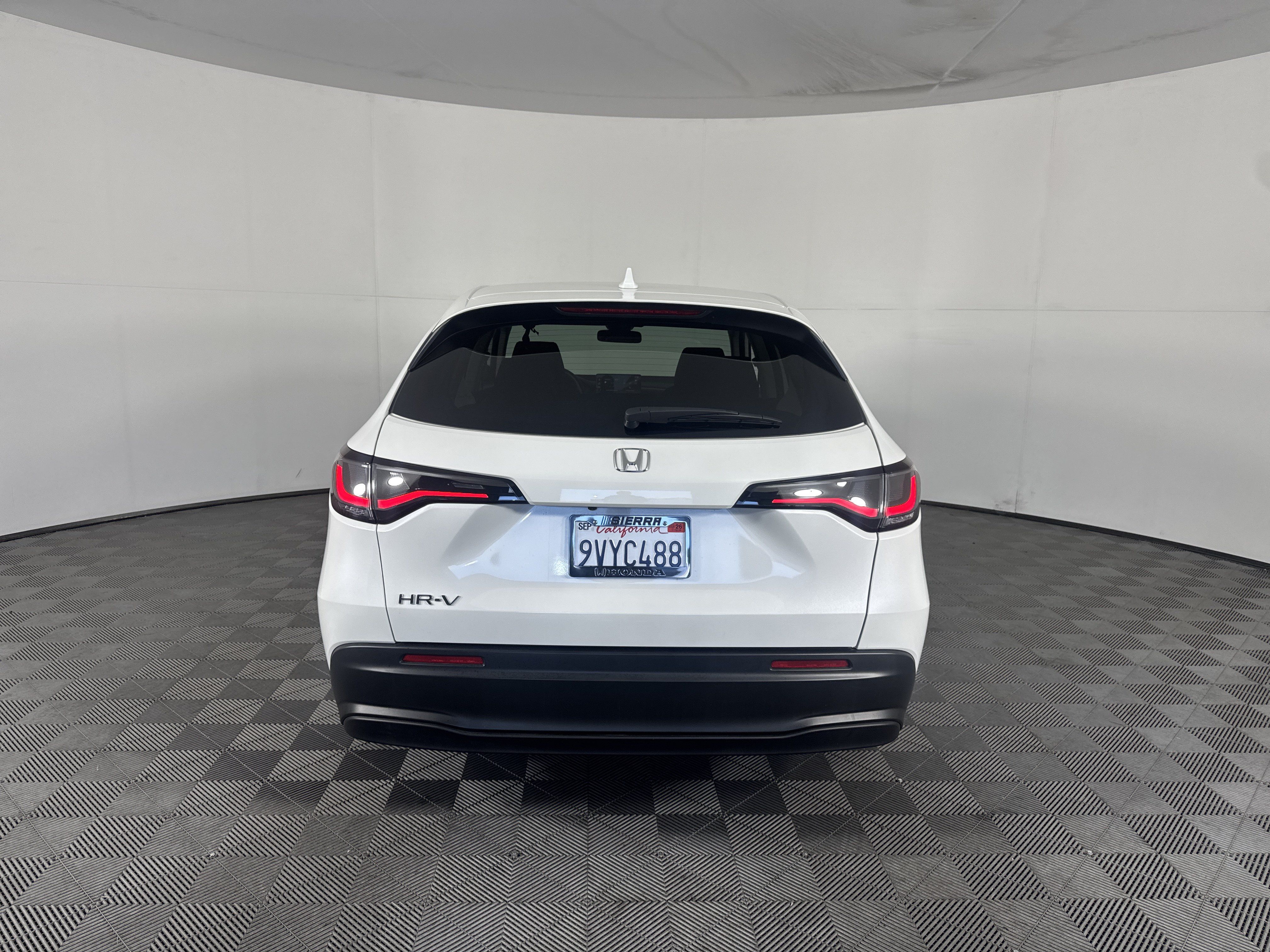 Certified 2026 Honda HR-V LX image 10