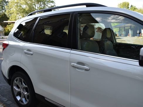 Used 2016 Subaru Forester 2.5i Touring w/ Eyesight & Navigation System image 36