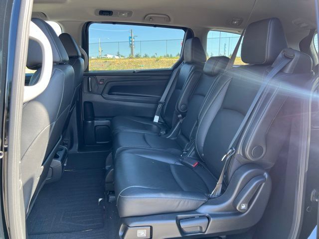 Used 2021 Honda Odyssey EX-L image 13