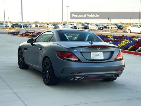 Used 2018 Mercedes-Benz SLC 43 AMG image 4