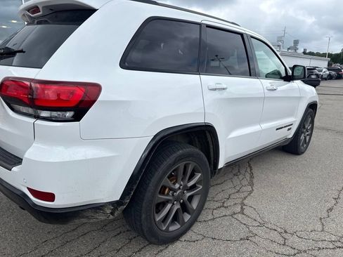 Used 2016 Jeep Grand Cherokee Limited 75th Anniversary AWD/4WD image 3