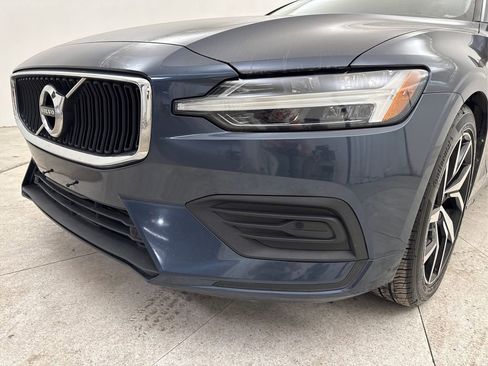 Used 2020 Volvo S60 T5 Momentum image 14