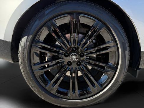 Certified 2023 Land Rover Range Rover Long Wheelbase SE image 12