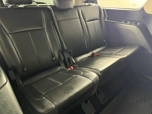 Used 2024 Ford Expedition Max XLT AWD/4WD image 41