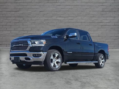 Used 2023 RAM 1500 Laramie AWD/4WD image 1