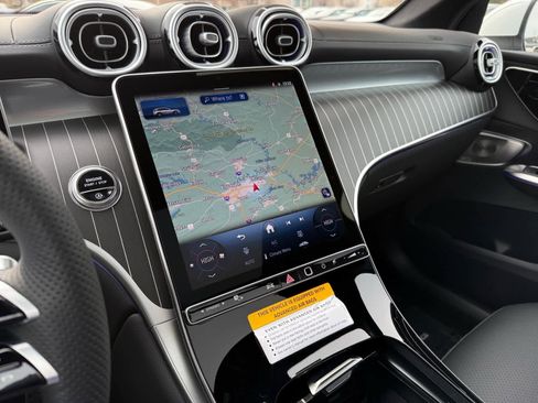 New 2026 Mercedes-Benz GLC 300 GLC 300 image 18
