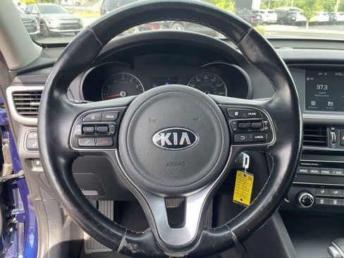 Used 2018 Kia Optima S FWD image 15