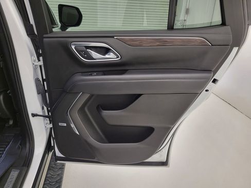 Used 2021 Chevrolet Tahoe Z71 AWD/4WD image 44