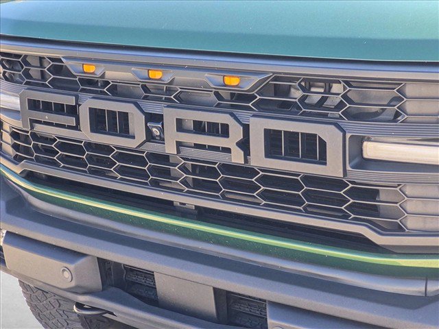 Used 2022 Ford Bronco Outer Banks w/ Sasquatch Package AWD/4WD image 11