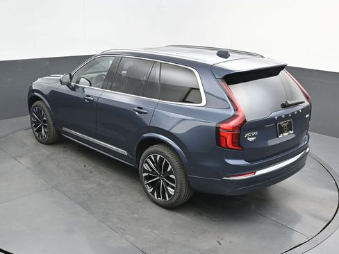 New 2026 Volvo XC90 B6 Plus AWD/4WD image 25