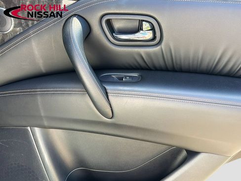 Used 2022 Nissan Armada Platinum w/ Captain's Chairs Package RWD image 27