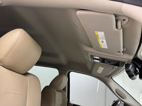 Used 2018 RAM 2500 Laramie image 38