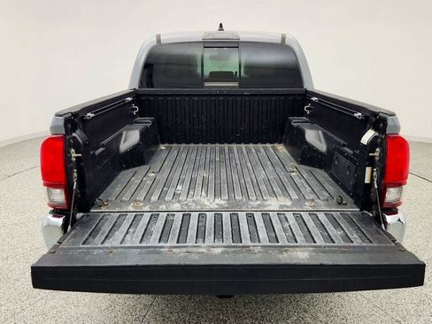 Used 2021 Toyota Tacoma SR5 image 21