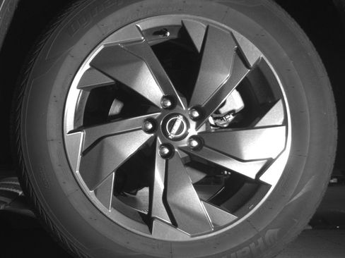 Used 2025 Nissan Rogue SV AWD/4WD image 14