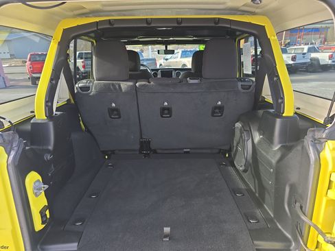 Used 2022 Jeep Wrangler Unlimited Sport image 5