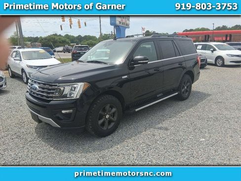 Used 2018 Ford Expedition XLT w/ Equipment Group 202A AWD/4WD image 1
