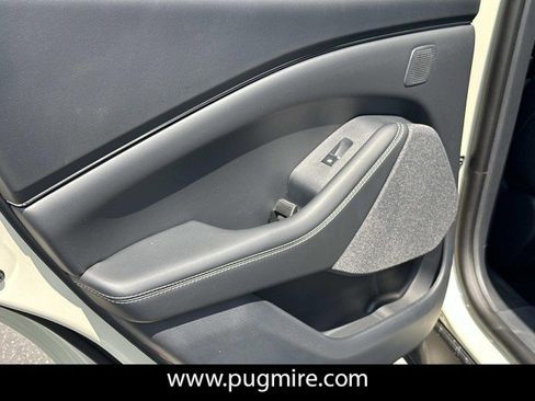 New 2025 Ford Mustang Mach-E Premium image 21