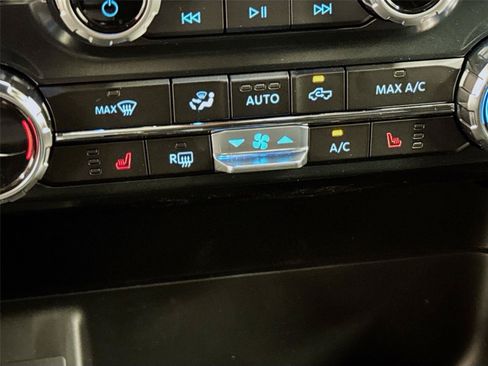 New 2026 Ford F150 XLT w/ Equipment Group 302A MID AWD/4WD image 19