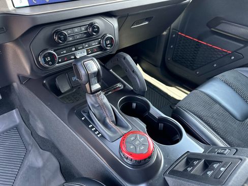 Used 2024 Ford Bronco Raptor AWD/4WD image 25