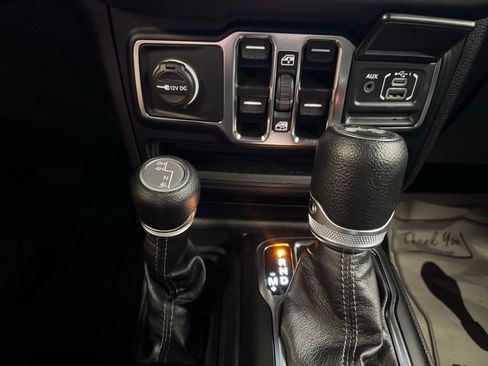 Used 2024 Jeep Wrangler Sahara w/ Technology Group image 24