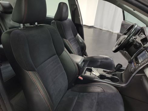 Used 2015 Toyota Camry XSE w/ Advanced Technology Package FWD image 32