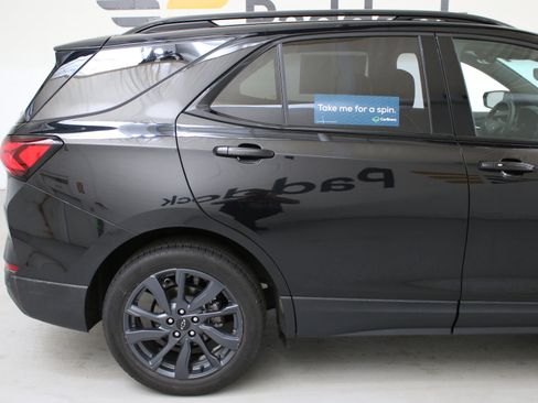 Certified 2024 Chevrolet Equinox LT w/ LPO, Floor Liner Package AWD/4WD image 7