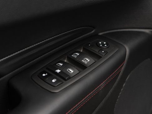 Used 2022 Dodge Durango R/T w/ Trailer Tow Group IV image 18