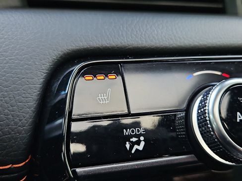 Certified 2023 Honda Pilot TrailSport image 21