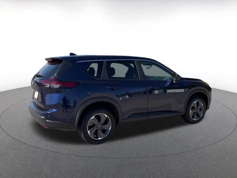 Used 2025 Nissan Rogue SV FWD image 14