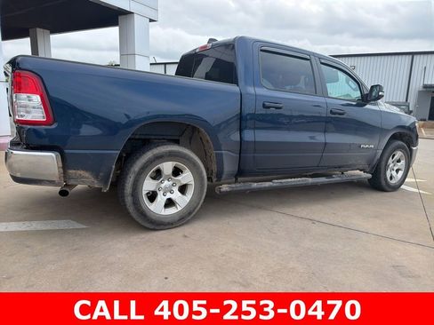 Used 2022 RAM 1500 Big Horn AWD/4WD image 3