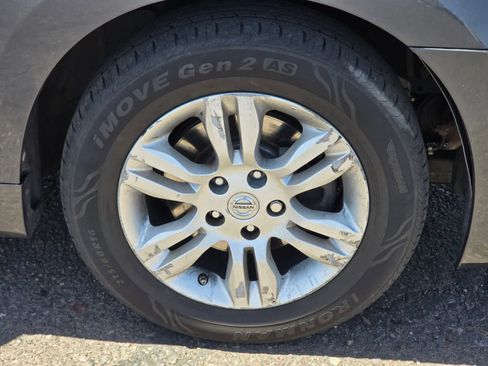 Used 2012 Nissan Altima 2.5 S w/ Convenience Pkg FWD image 10