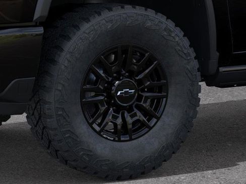 New 2026 Chevrolet Silverado 2500 ZR2 w/ LPO, Dark Essentials Package image 9