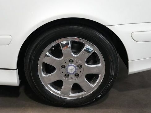 Used 2002 Mercedes-Benz CLK 320 Cabriolet w/ K4 Opt Pkg image 11