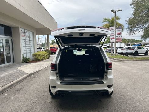 Used 2021 Jeep Grand Cherokee Trackhawk w/ Trailer Tow Group IV image 38