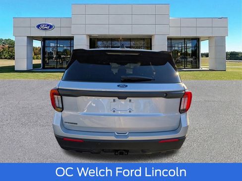 New 2026 Ford Explorer 4WD Police Interceptor image 6